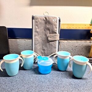 Munchkin 360 Degree Trainers(4) Formula Dispenser(1) Travel Changing Pad(1)